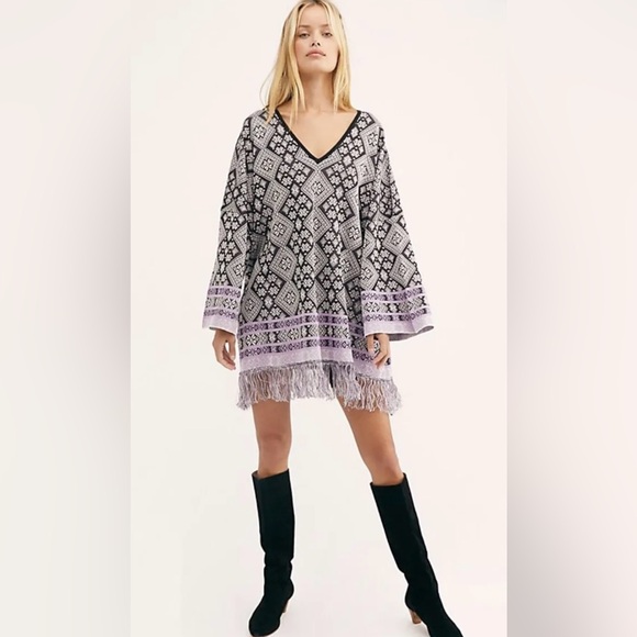 Free People Dresses & Skirts - Free People It’s A Cinch Poncho